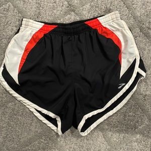 Brooks runner short